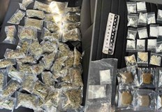 Мъжът скрил дрогата в кухина под лоста на ръчната спирачка