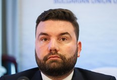 Единственото им предимство е че третират пациента като турист а