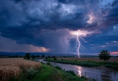 Неустойчивото време ще продължи до края на следващата седмицаВремето през