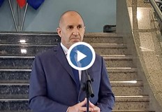 Президентът атакува управляващите че обещават мерки в бъдещето вместо конкретни