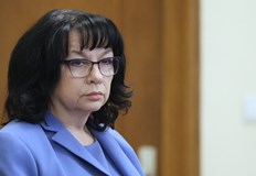 Финансовият министър обвини президента в опит за дестабилизация на правителствотоПрезидентът