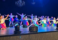 Над 5000 лева в награди и четиринайсети годишен спектакъл на