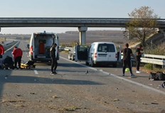 Шофьорът загина на място при катастрофата на 17 ия километър в