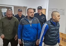 Стоил и Петко Анчеви и Ерджан Оджак ще платят по