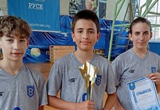 Математиците триумфираха в надпреварата Ваканция здравей Да играем безопасно Отборът на