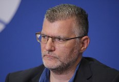 Фармакологът Индустрията не въвежда нови антибиотици и затова тези с