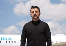 Украинската делегация се води от Рустем Умеров руската – от