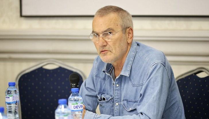 Измамниците са идиоти или разчитат, че жертвите са идиоти Измамниците са идиоти или разчитат, че жертвите са идиоти