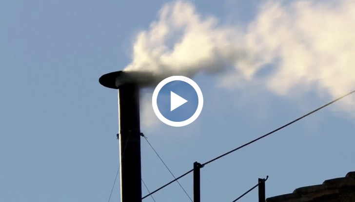 Хиляди вярващи се събраха на площад "Свети Петър" да приветстват избора на 267-мия наследник на Свети Петър