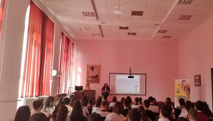 Специалисти от УМБАЛ "Канев" обясниха как само една употреба може да доведе до тежки последици Специалисти от УМБАЛ "Канев" обясниха как само една употреба може да доведе до тежки последици