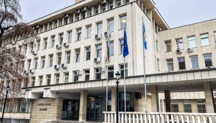 Осъденият е намушкал 14 пъти бившата си приятелка в хотел в Пазарджик