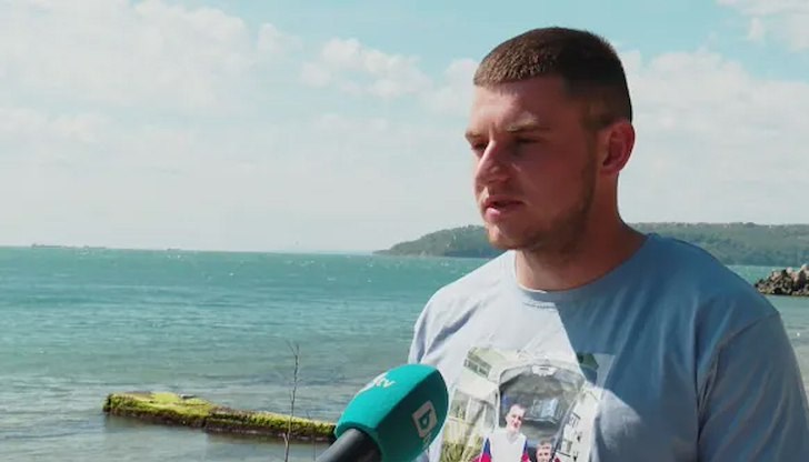 21-годишният варненец ще пробяга над 400 километра