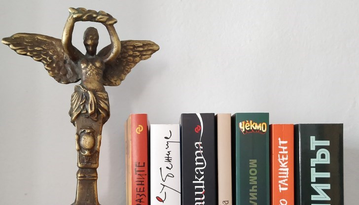 Наградата ще отличи най-добрите български автори в белетристиката и драматургията Наградата ще отличи най-добрите български автори в белетристиката и драматургията