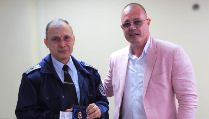 Старши инспектор Антон Донков получи "Почетен знак на МВР - II степен"