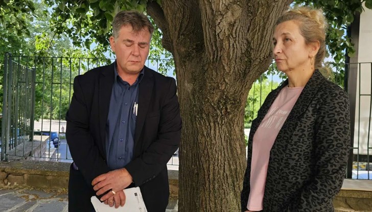 17-годишният Иван Костов е имал предишни прояви на агресия, разкриха директора и психолога на училището 17-годишният Иван Костов е имал предишни прояви на агресия, разкриха директора и психолога на училището