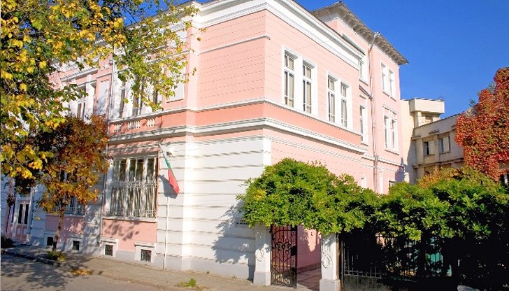 Над 154 хиляди лева отделя общината за енергийна ефективност на сградата по програма "Развитие на регионите" Над 154 хиляди лева отделя общината за енергийна ефективност на сградата по програма "Развитие на регионите"