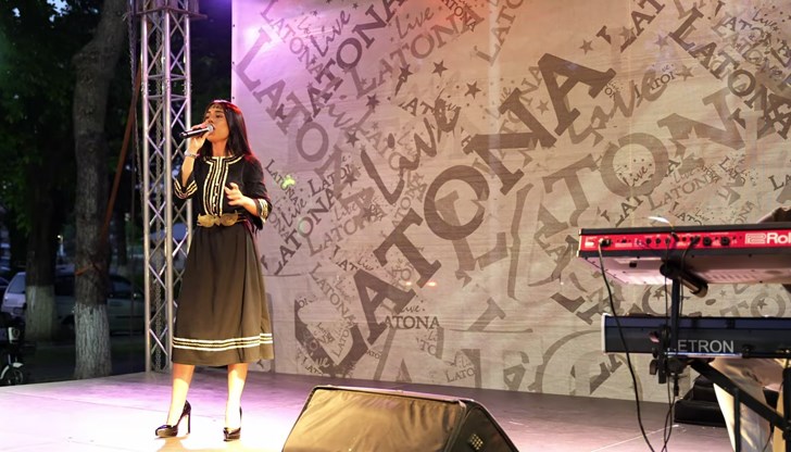 Тридневен фестивал на музиката и танците започва в Ветово Тридневен фестивал на музиката и танците започва в Ветово