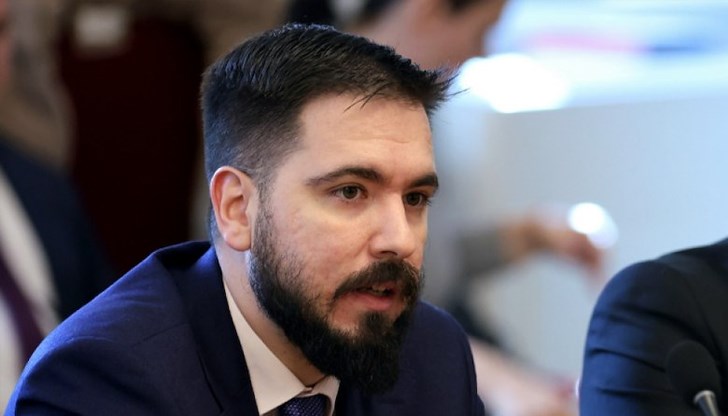 Икономистът предупреждава, че валутният борд запазва стабилността, докато еврозоната стимулира злоупотреби с бюджета Икономистът предупреждава, че валутният борд запазва стабилността, докато еврозоната стимулира злоупотреби с бюджета