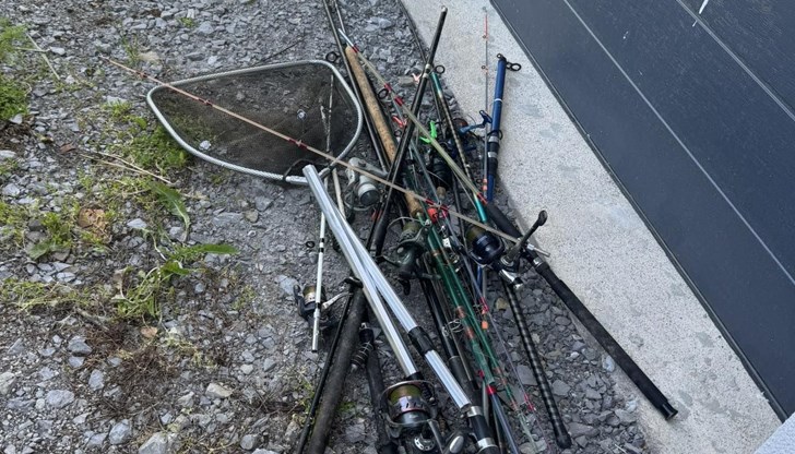 Нощна проверка разкри незаконен риболов чрез косене с въдици