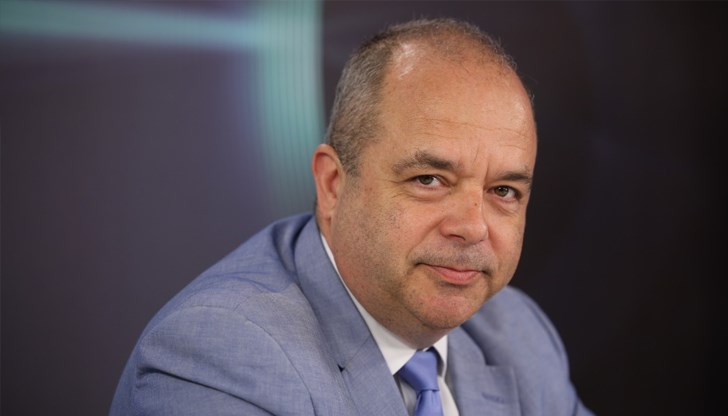 Външната политика на САЩ претърпя драматична промяна, смята дипломатът Иван Анчев Външната политика на САЩ претърпя драматична промяна, смята дипломатът Иван Анчев