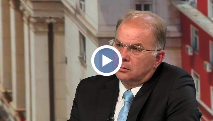 Бившият депутат от ГЕРБ критикува президента за системни кризи в обществото