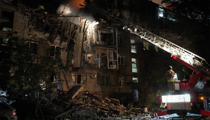 Ударите се случват на фона на най-голямата размяна на военнопленници между Русия и Украйна