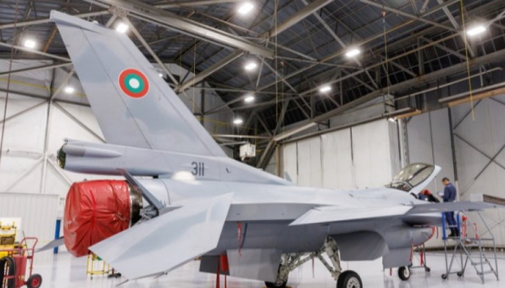 Говорителят на Европейската комисия подчерта важността на прозрачността при разследването на проблема с изтребителя