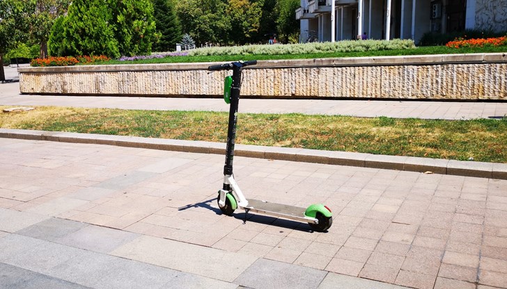 Експерти настояват за строг режим при управление на електрически тротинетки