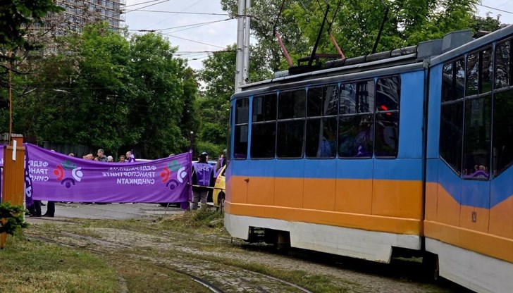 Работниците отхвърлиха предложението за 100 лева увеличение