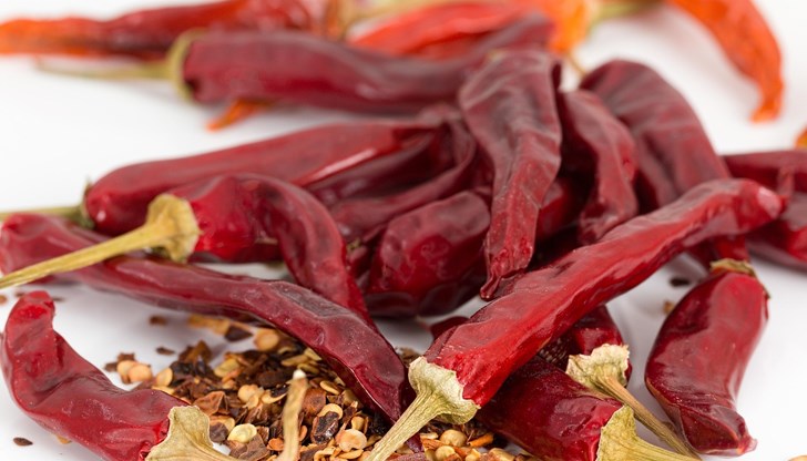 Пикантната храна ни кара да ядем по-бавно и по-малко