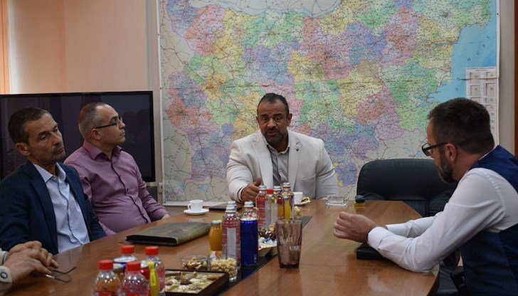 До 12 юни се очаква завършване на асфалтовите работи в областите София и Пловдив До 12 юни се очаква завършване на асфалтовите работи в областите София и Пловдив