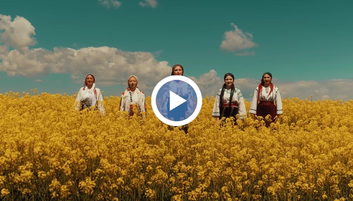 Хип-хоп певецът Ф. Чарм и младата звезда Паула Данча издадоха песен, наречена на българската пророчица