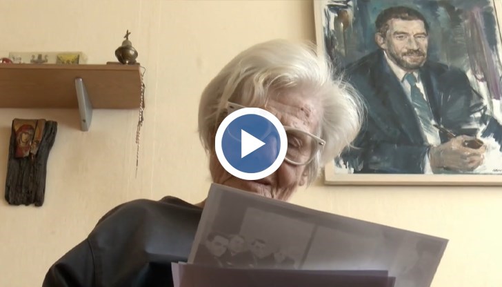 В памет на покойната си дъщеря Ефросина Сеизова подкрепя студенти от Факултета по журналистика в СУ