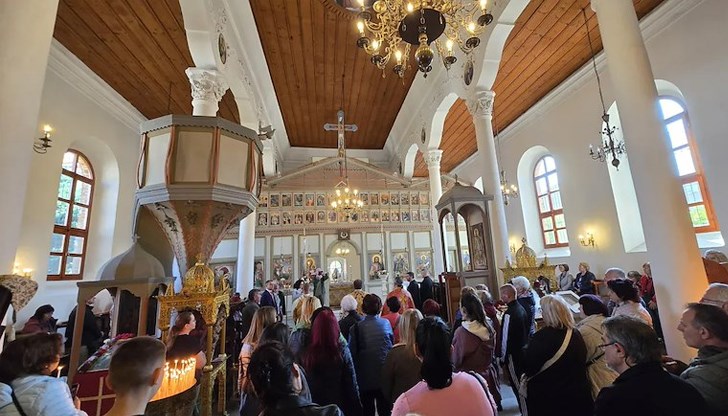 Двоен повод за празник – денят на светите братя Кирил и Методий и патронът на храма