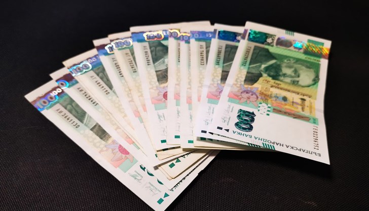 IT специалистите в България получават средно 5739 лева заплата