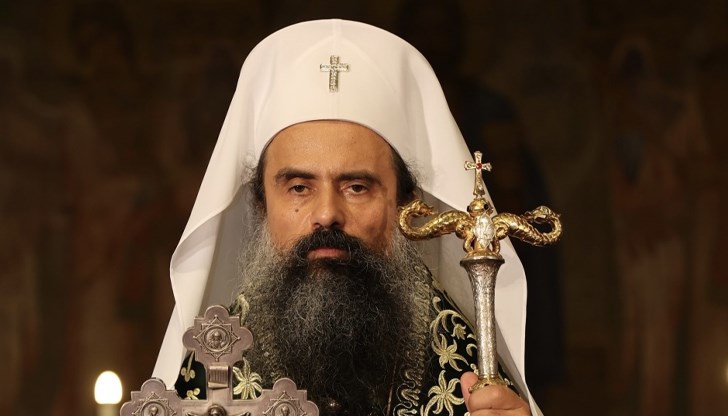 Патриархът освети обновения храм "Свети Мина" в Слатина Патриархът освети обновения храм "Свети Мина" в Слатина