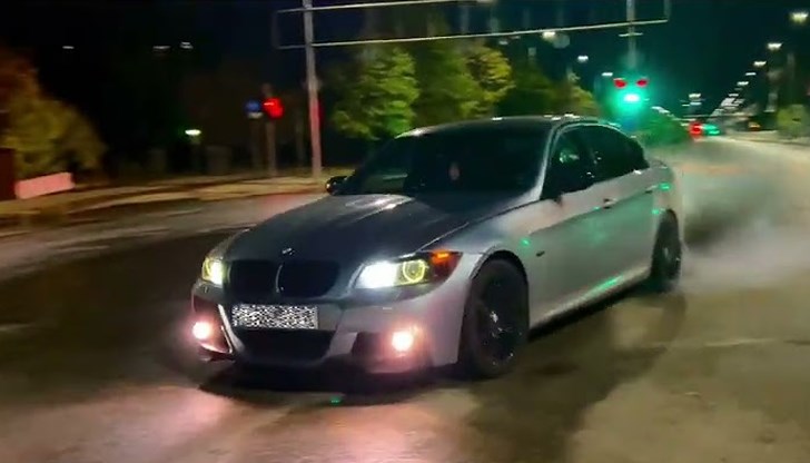 Административен съд потвърди лишаването от книжка за 2 години след опасната маневра на паркинга на МОЛ-а Административен съд потвърди лишаването от книжка за 2 години след опасната маневра на паркинга на МОЛ-а