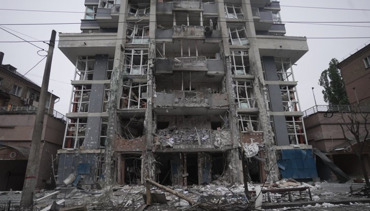 Броят на загиналите достигна 12, сред жертвите има и три деца