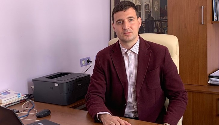 Съдебният спор се отнасял за проект на шестетажна сграда, който Иван Ениманев не одобрил Съдебният спор се отнасял за проект на шестетажна сграда, който Иван Ениманев не одобрил