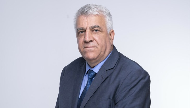 Бившият вицепремиер сподели решението си в социалните мрежи Бившият вицепремиер сподели решението си в социалните мрежи