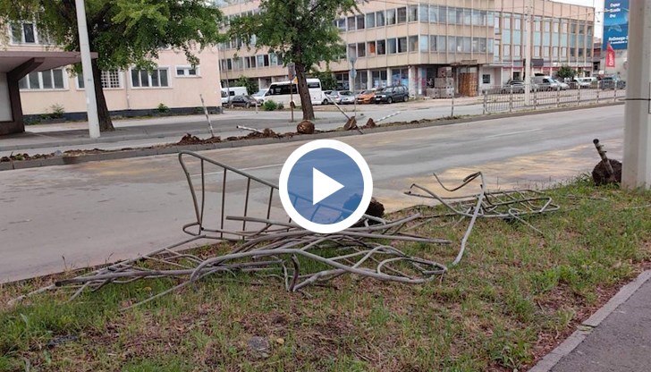 Инцидентът е станал край спирката до бившия завод "Петър Караминчев"