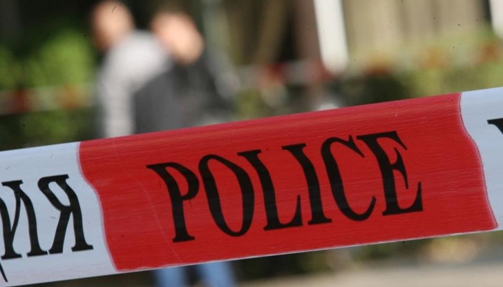 Съдът повдигна обвинение за хулиганство срещу 41-годишния мъж, който заплаши съседа си с пистолет Съдът повдигна обвинение за хулиганство срещу 41-годишния мъж, който заплаши съседа си с пистолет