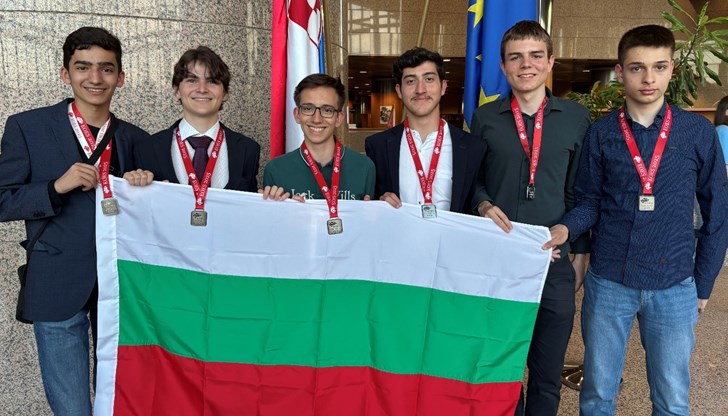 Учениците се представиха отлично в състезанието в Загреб с решаване на сложни експериментални задачи