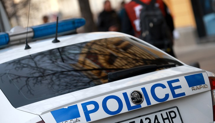 "Вътрешна сигурност" залови корумпиран полицай от 3-о РУ в София "Вътрешна сигурност" залови корумпиран полицай от 3-о РУ в София