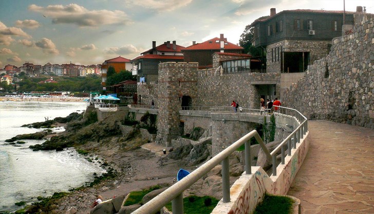 Прекъсването на водоснабдяването засегна Стария град Прекъсването на водоснабдяването засегна Стария град