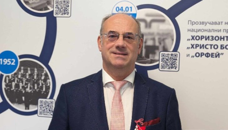 Необходимо е да положим всякакви усилия да върнем ценностните измерения на българското образование