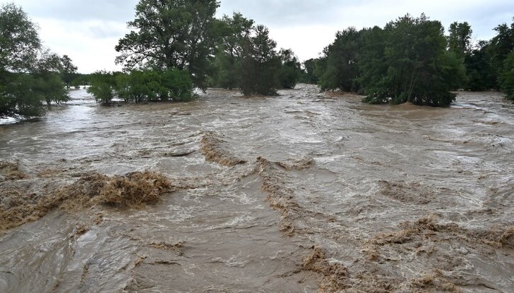 Наводнения застрашават България в края на май Наводнения застрашават България в края на май