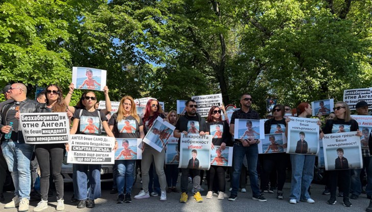 Родителите на 6-годишното момченце търсят отговори след фаталната анестезия, но няма кой да им ги даде