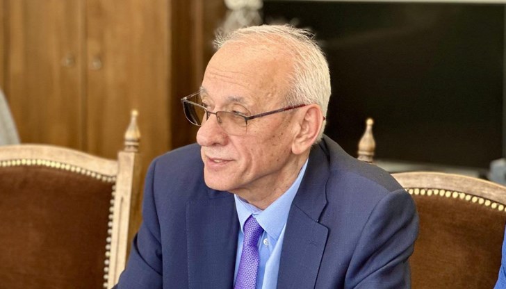 Здравният министър: Има дисбаланс в системата, работим по решаването му Здравният министър: Има дисбаланс в системата, работим по решаването му