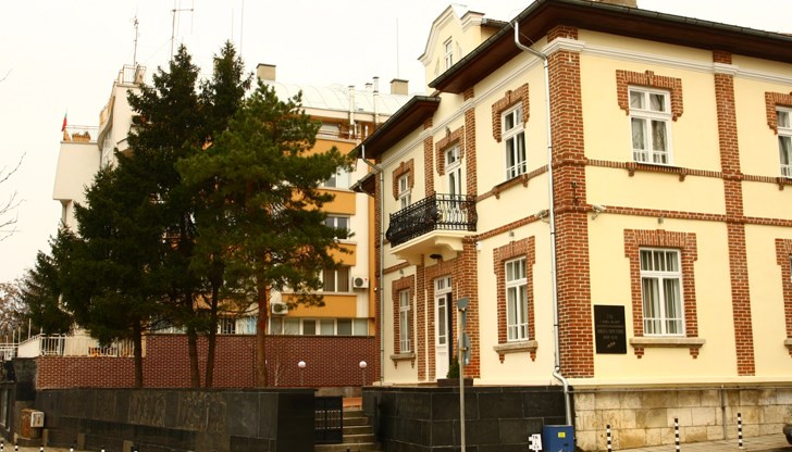 Екипите на пожарната реагираха на пет сигнала за произшествия през денонощието